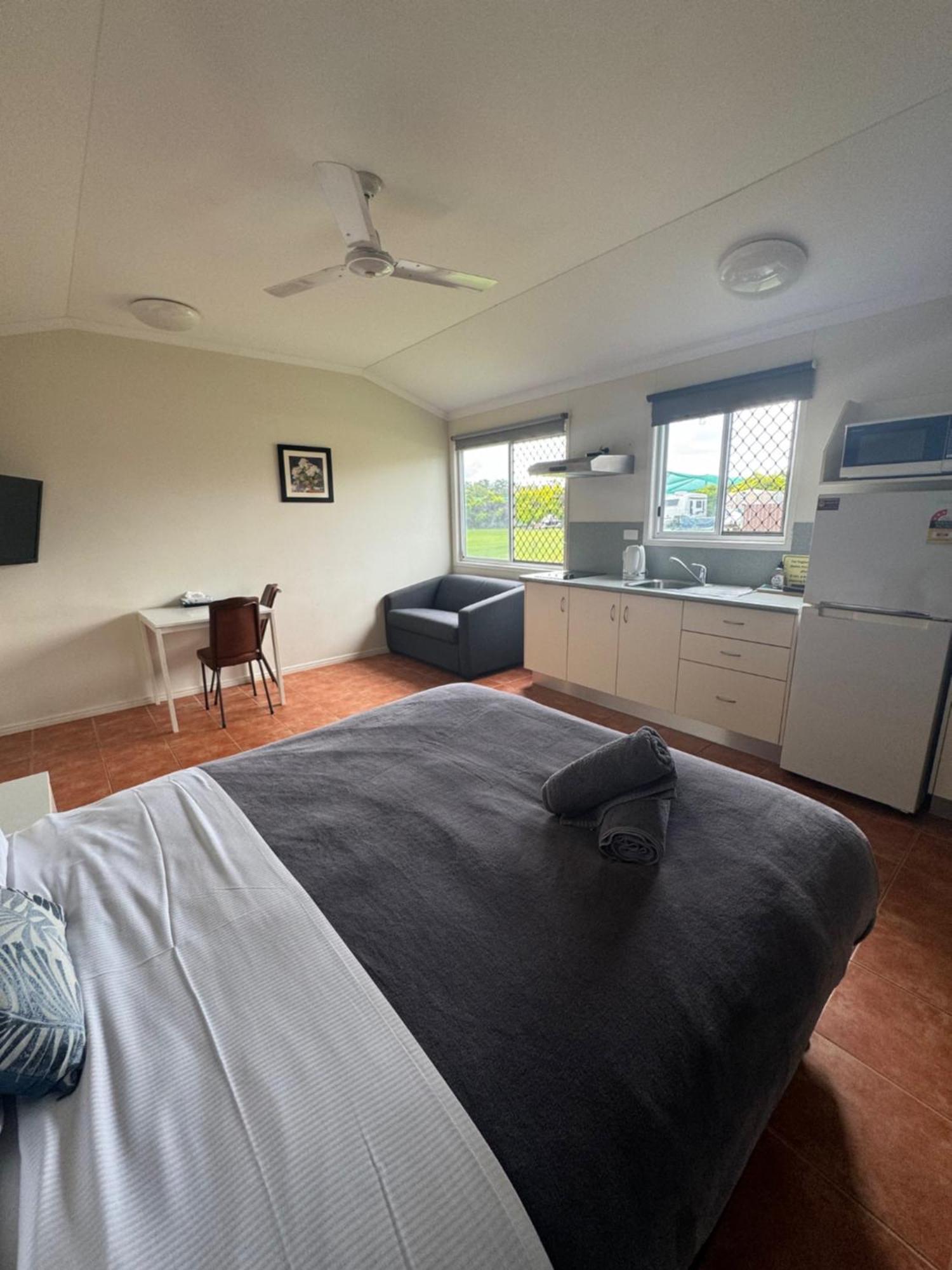 Mareeba Motor Inn Dış mekan fotoğraf
